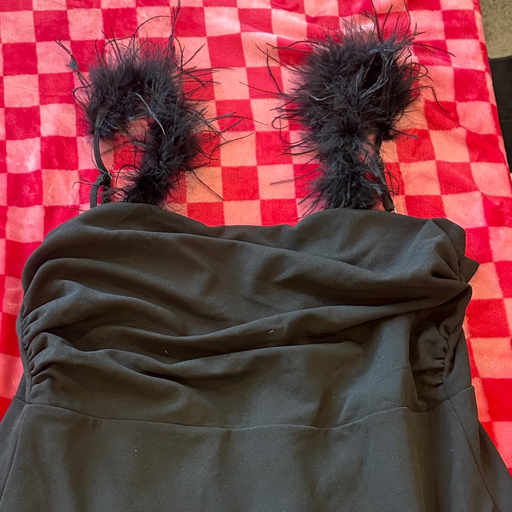 Lulu's Black Strapless Dress with Feather Straps